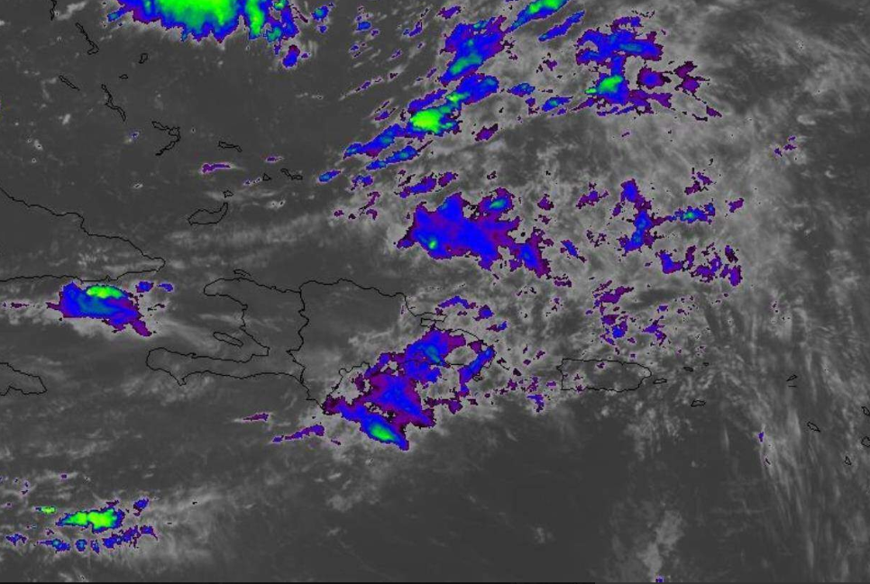 Vaguada y onda tropical generan lluvias este jueves; polvo del Sahara traerá calor viernes y sábado