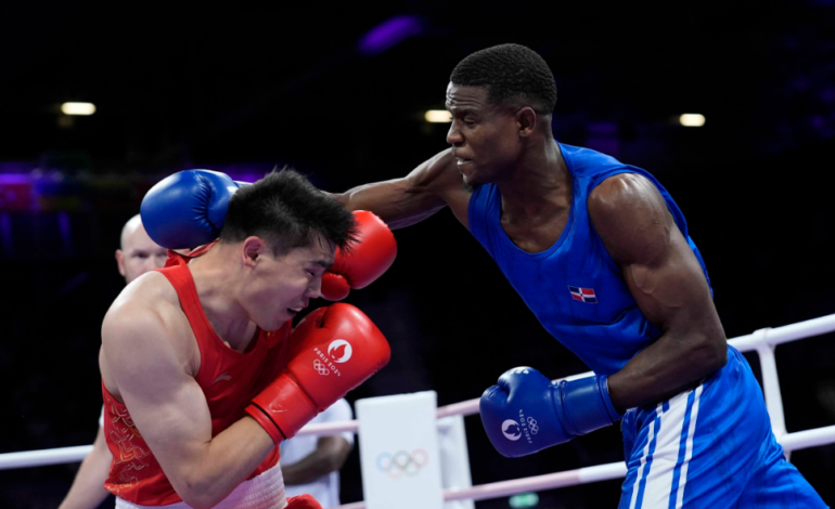 El dominicano Cristian Pinales gana su pelea en el boxeo olímpico y se coloca en cuartos de final