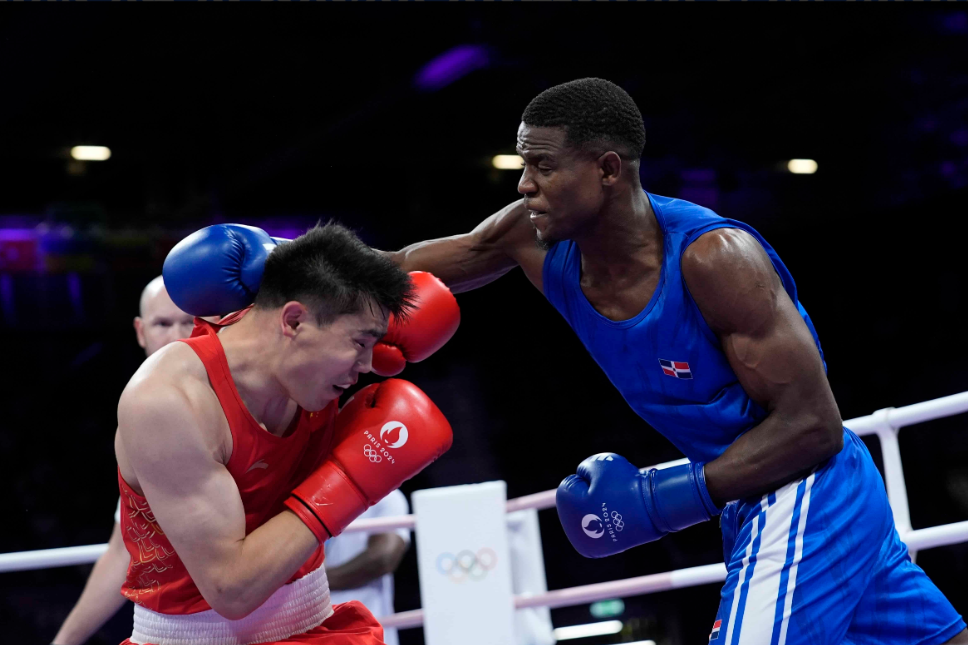 El dominicano Cristian Pinales gana su pelea en el boxeo olímpico y se coloca en cuartos de final