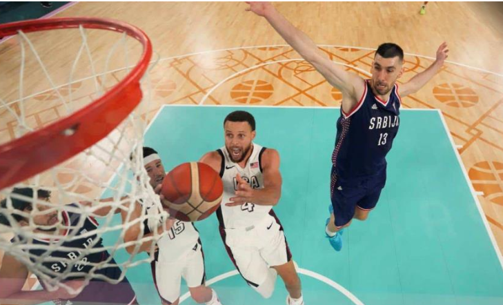 Curry saca la varita ante Serbia y el Team USA jugará por el oro contra Francia