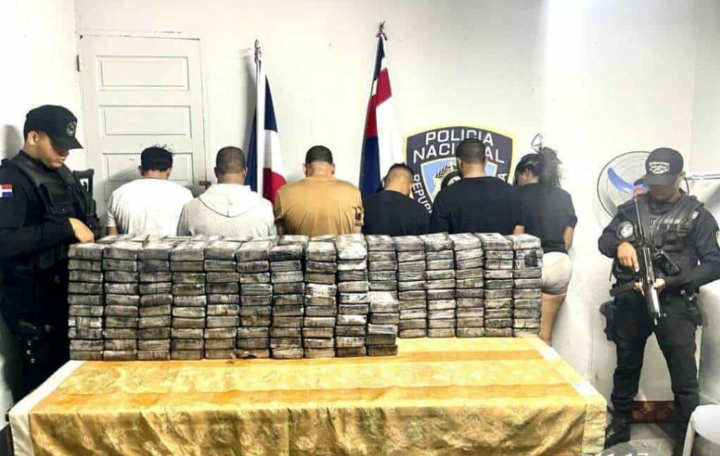 Operación Metal Blanco: acusan a 10 personas por narcotráfico y lavado de activos en Barahona