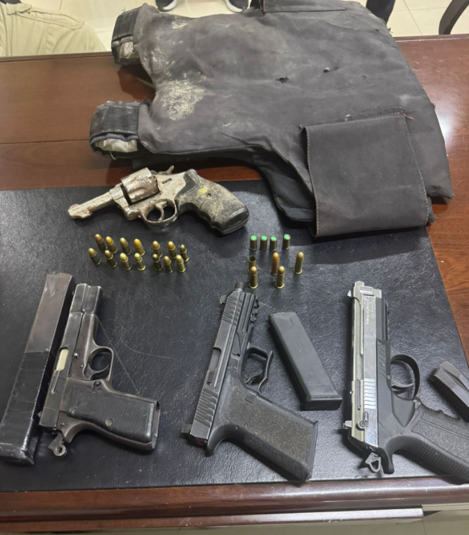 Policías matan a cuatro presuntos delincuentes