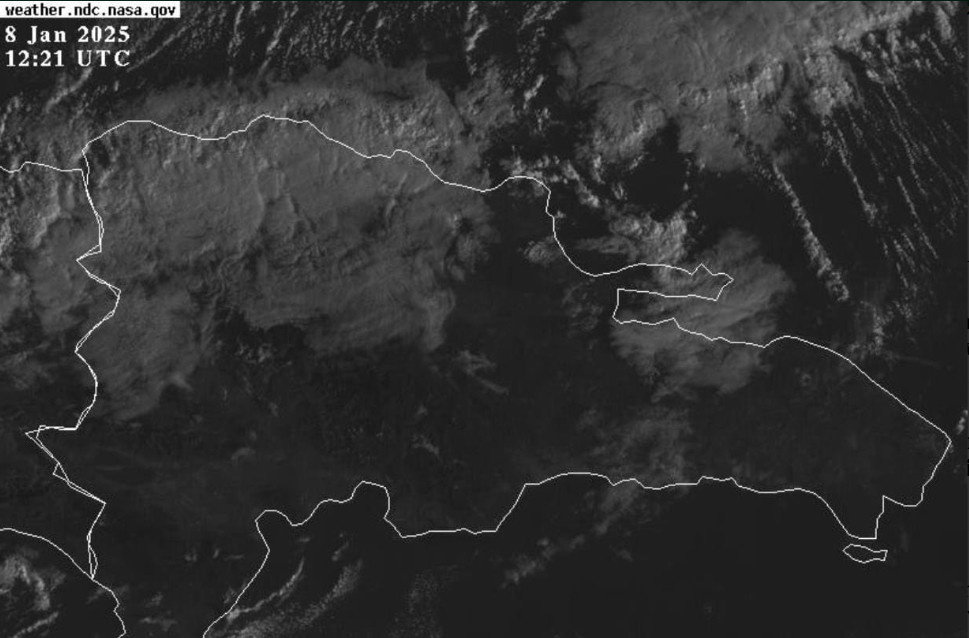 Lluvias débiles y dispersas en varias provincias por sistema frontal