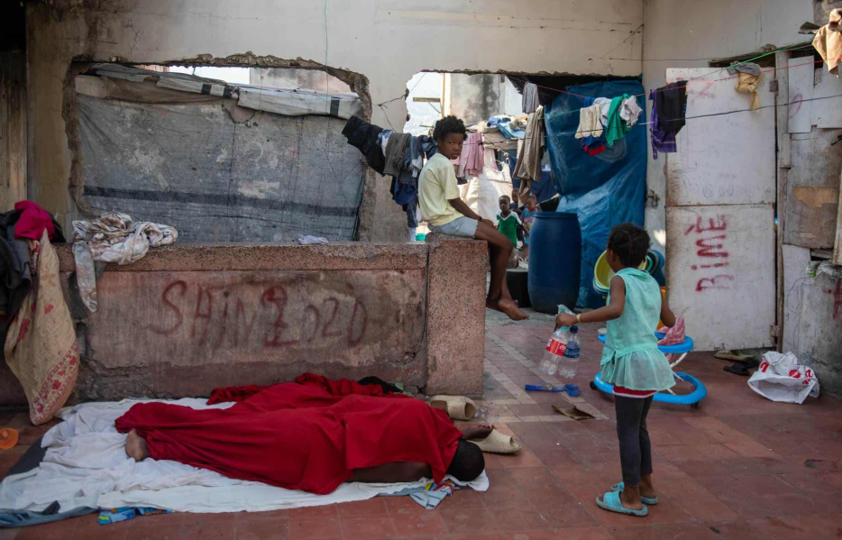 El número de desplazados en Haití se triplica en un año y supera el millón de personas