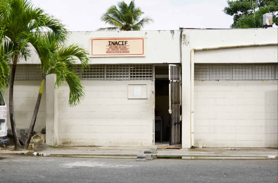 Empleado de hotel de Bávaro mata a otro; victimario está prófugo