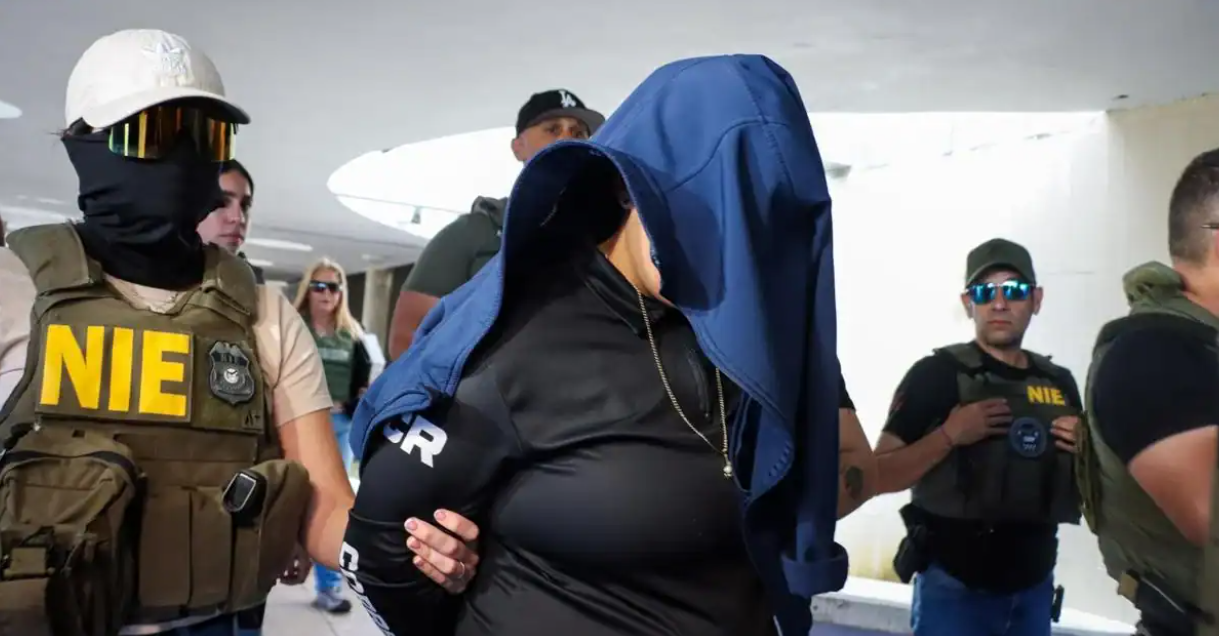 Detienen a una oficial correccional por contrabando de fentanilo en cárcel de Puerto Rico