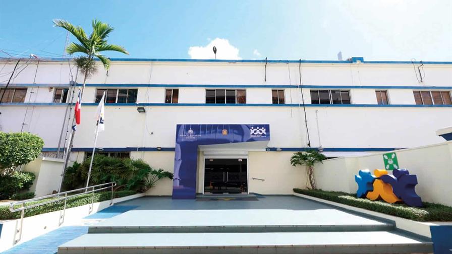 La DGCP invalida licitación de recogida de basura a empresa de Robinson Canó